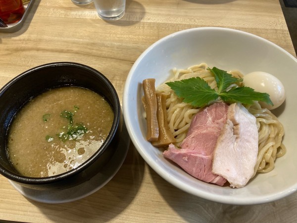 「濃厚鶏つけ麺・味玉」@麺堂イズムの写真