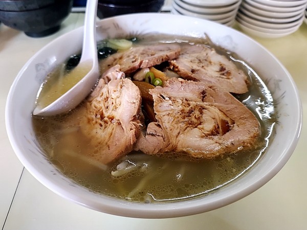 「塩 バラチャーシューメン」@サッポロラーメン さわのの写真