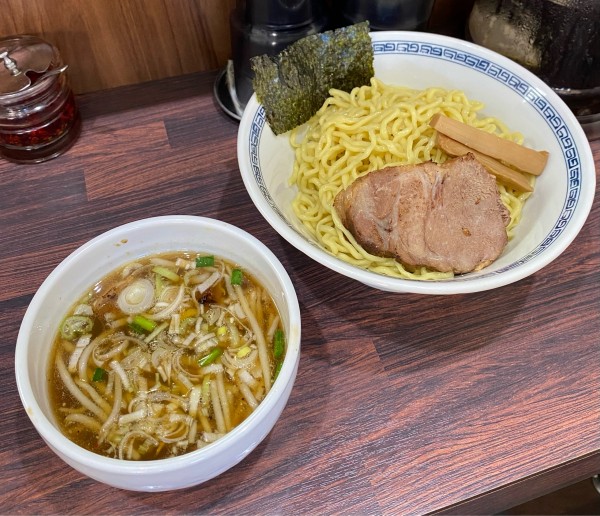 「つけ麺（中盛で）850円」@中華そば 新の写真