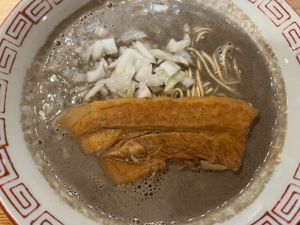 「生コンクリートそば」@自家製麺 うろたの写真