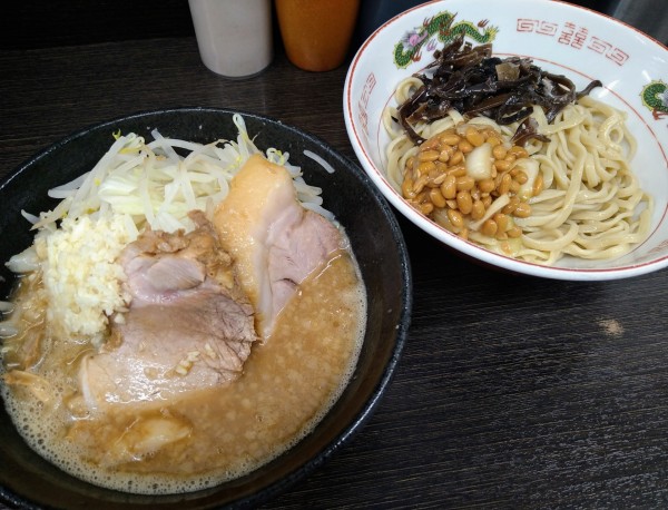「つけめん￥1000＋玉ねぎ納豆￥50＝￥1050」@ラーメン二郎 川越店の写真