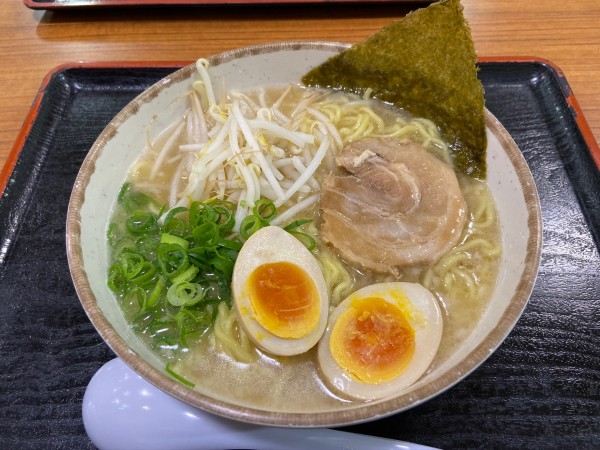 「ニンニク玉子ラーメン(640円)」@にんたまラーメン ゆにろーず 日立十王店の写真