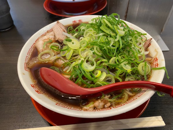 「特大新福そば」@新福菜館 秋葉原店の写真