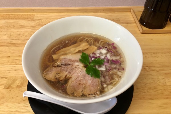 「淡麗煮干しそば(醤油) 900円」@煮干しそば 麺屋 春風の写真