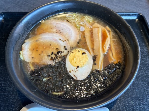 「むさし野醤油ラーメン（平日ランチサービス）650円 他」@レストラン百花料爛 埼玉スポーツセンター 天然温泉内店の写真