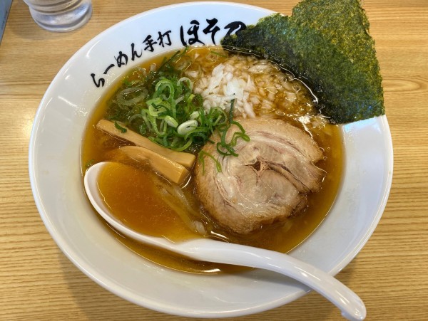 「煮干しらーめん（並） 890円」@らーめん手打 ほそ乃の写真