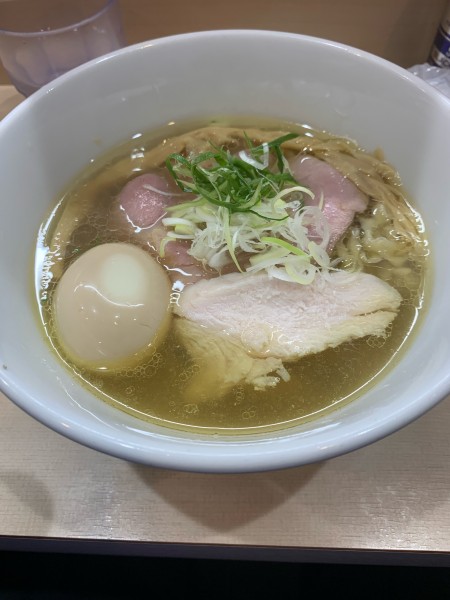 「特製塩中華そば」@手揉み中華そば 中村の写真