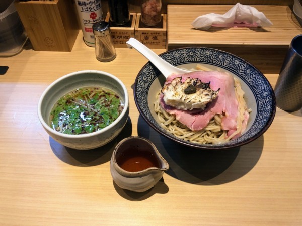 「淡麗ずわい蟹つけ麺」@鴨と蟹 中華そば 燈 登戸店の写真