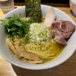 鶏白湯ラーメン