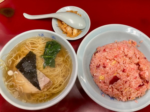 「ラーチャン(チャーハン大)+餃子」@江戸っ子ラーメン 珉亭の写真