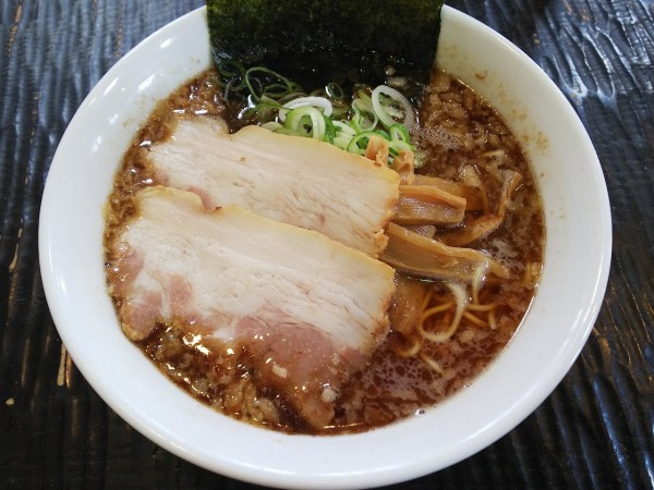 「背脂中華そば中＋背脂ねぎ飯　700＋150円」@なかた屋 高田店の写真
