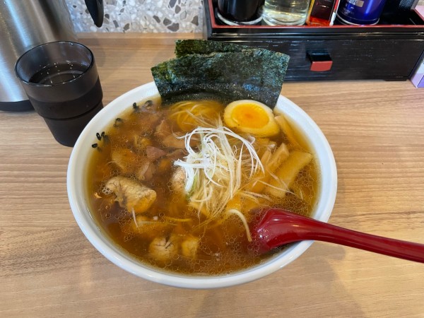 「とりもつラーメン(醤油)」@麺処 海日和の写真