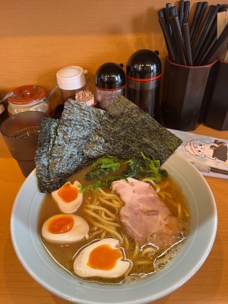 「味玉ラーメン、硬め濃いめ」@大口家の写真