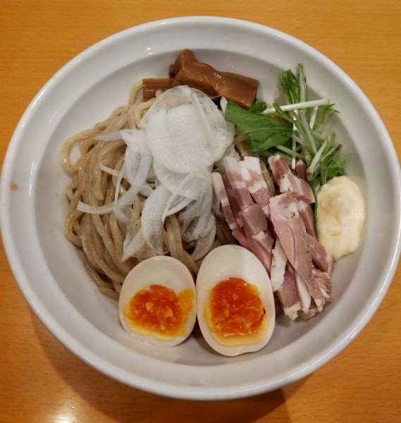 「(限定)冷やし中華　900円　麺大盛り　120円」@麺屋togariの写真