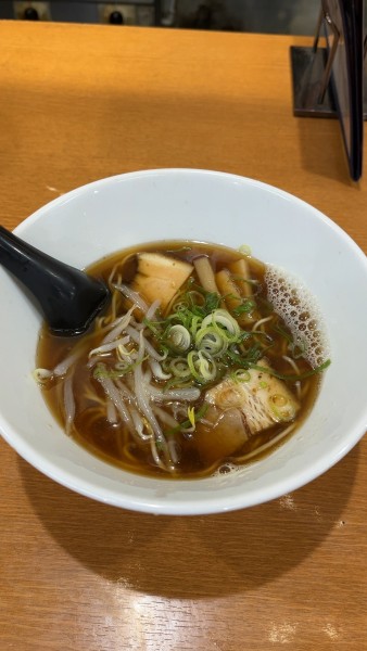 「しょうゆラーメン750円」@豚龍ラーメンの写真