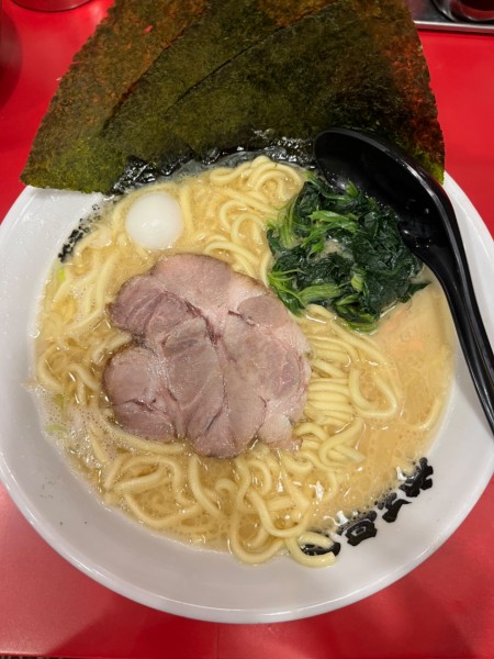 「ラーメン 醤油」@横浜家系ラーメン 府中大和家の写真