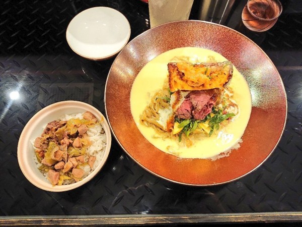 「【限定】ウニとローストビーフの冷製ラーメン、など」@トーキョーニューミクスチャーヌードル 八咫烏 CHIKARABOの写真