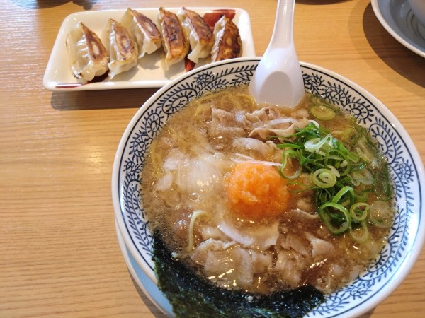 「肉そば、餃子6個」@丸源ラーメン 座間広野台店の写真