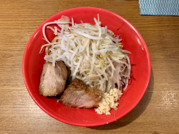 「ブタメン 中 ヤサイチョイ増し 890円」@恵比寿ブタメンの写真