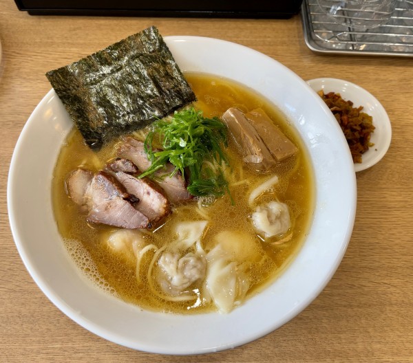 「ミックスワンタンメン（1100円）」@支那ソバ きたがわの写真