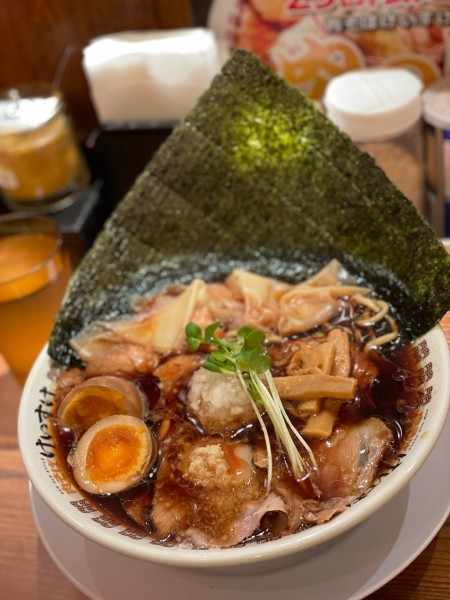 「特製ワンタン肉そば 醤油」@NEW OLD STYLE 肉そば けいすけの写真