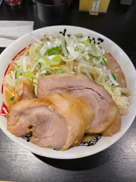 「ラーメン豚入り」@ちばから 蒲田店の写真
