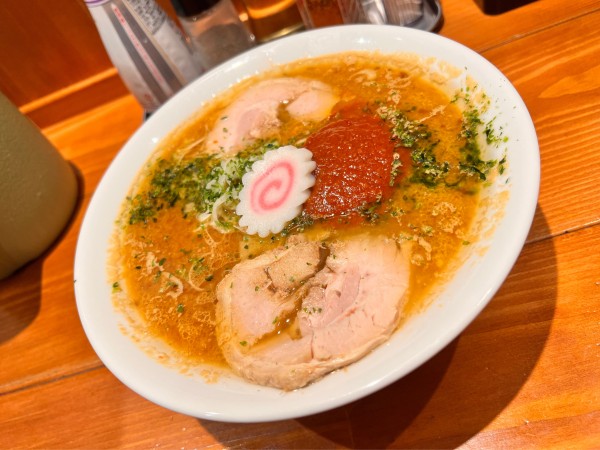 「【限定】山形辛味噌＋追い辛味噌」@麺屋 真心の写真