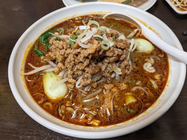 「黒ゴマ担々麺」@中国料理 馨の写真