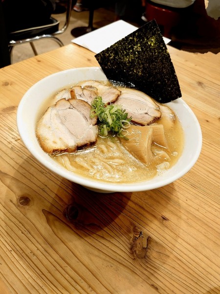 「鯛塩らーめん」@らーめん いつ樹 本店の写真