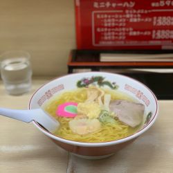 しょうがらーめん(塩)  ¥890