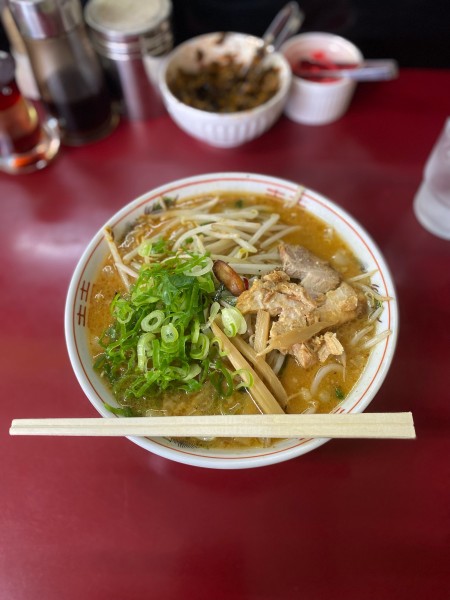 「みそラーメンスタミナもやし炒めトッピング」@八福神の写真