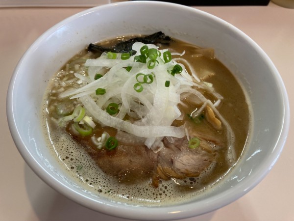 「濃厚煮干しらーめん」@麺処 大木の写真