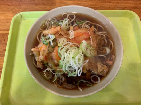 「かき揚げ天そば（関東）」@都そばの写真