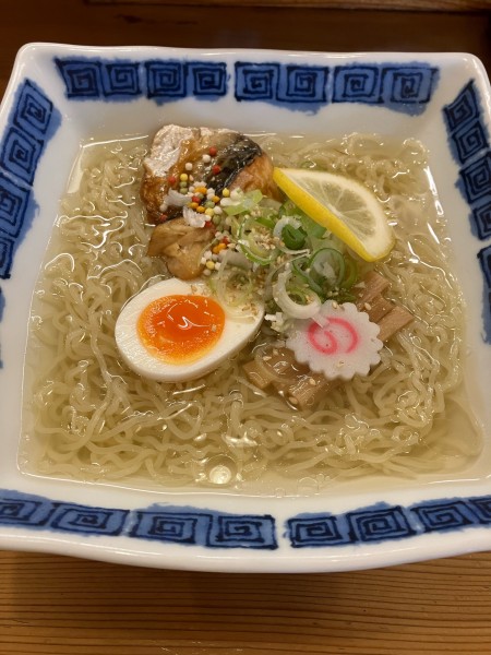 「炙りさばの燻製らぁめん大盛り（1400円）」@玉響 高浜店の写真