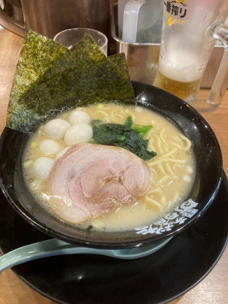 「ラーメン（７５０円）・うずら（ゴールドカード）」@町田商店 北新地店の写真