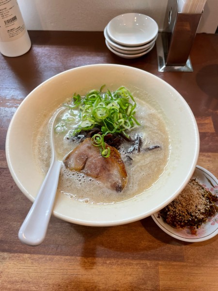 「博多豚骨ラーメン」@幸心堂の写真