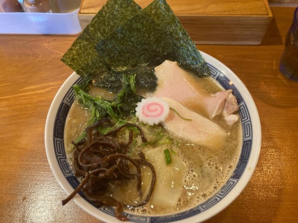 「ラム家系ラーメン」@口樂の写真