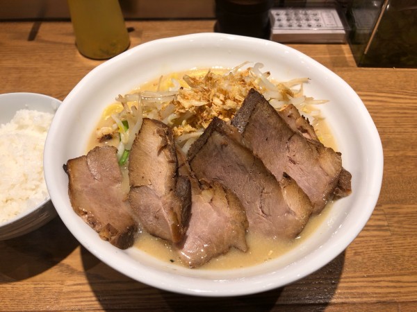 「ラーメン+チャーシュー」@花木流味噌ラーメンの写真