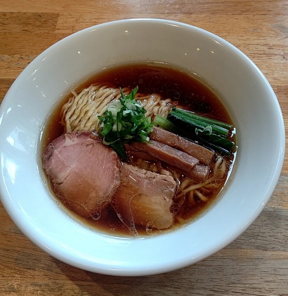「醤油ラーメン880円」@麺処 いち林の写真