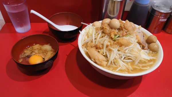 「ラーメン/脂生卵/うずら/ニンニク/脂」@麺屋HEROの写真