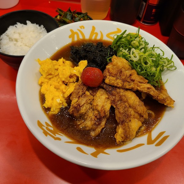 「がんくろ流冷やし中華+ライス+特製ニラキムチ」@ラーメン家 がんくろの写真