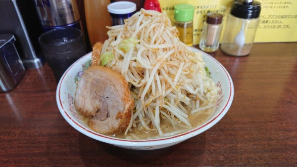 「小ラーメン」@ラーメン 豚んちの写真