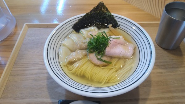 「ワンタン塩そば¥1200-」@麺道 千鶏の写真