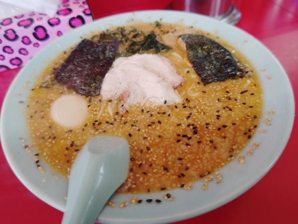 「味噌ラーメン７２０円辛味１００円味玉１００円」@ラーメンショップ 境店の写真