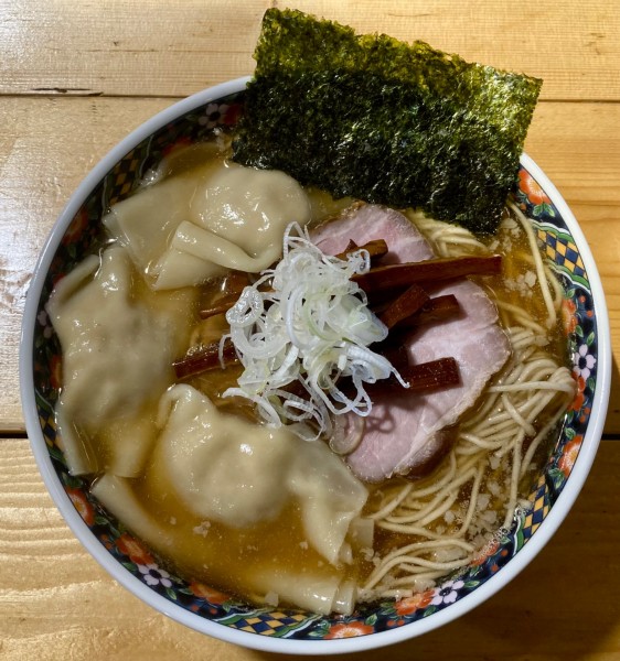 「奈つやの中華そば＋自家製もちもち雲呑」@奈つやの中華そばの写真