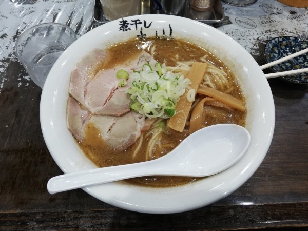 「こってり煮干しラーメン」@煮干しらーめん青樹 立川店の写真