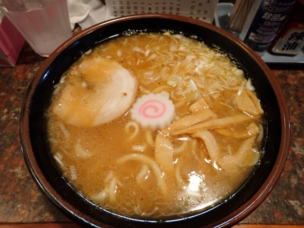 「ラーメン(880円)」@拉麺 ようろごの写真