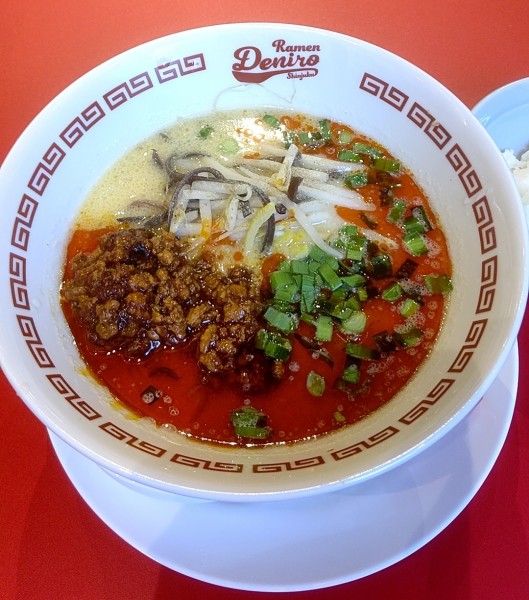 「白胡麻担々麺 中辛 980円」@Ramen Deniroの写真