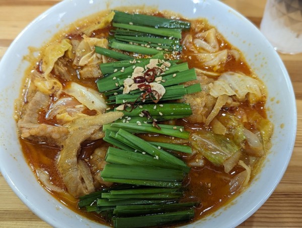 「2日間限定　モツ辛レーラ」@らーめん 桐麺 本店の写真