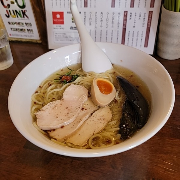 「【夏季限定】鶏の冷た～い塩らはッ！」@ラハメン ヤマンの写真